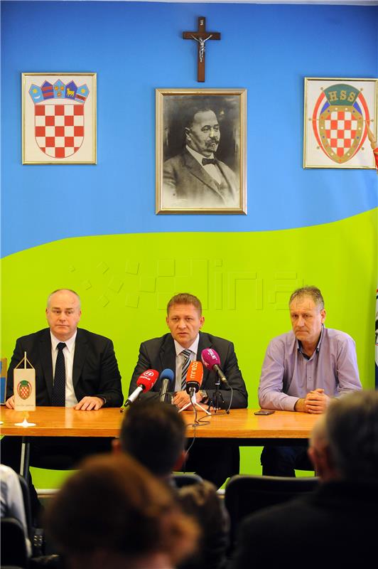 Tiskovna konferencija Kreše Beljaka u Splitu