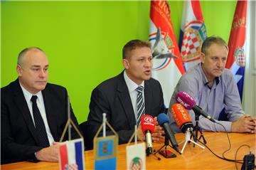 Tiskovna konferencija Kreše Beljaka u Splitu