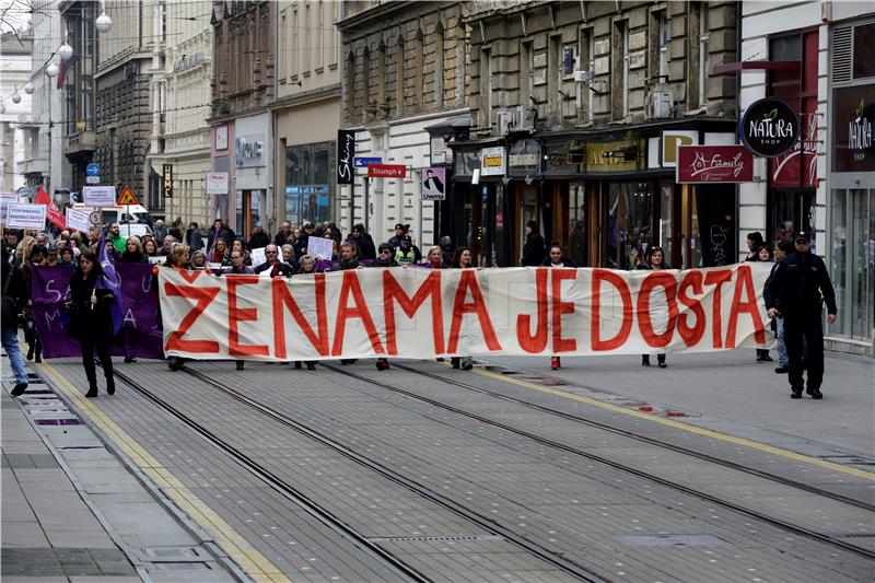 DAN ŽENA Aktivistice organizirale prosvjednu povorku "Ženama je dosta"