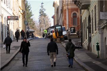 Otvoreni radovi  na uređenju Radićeve ulice