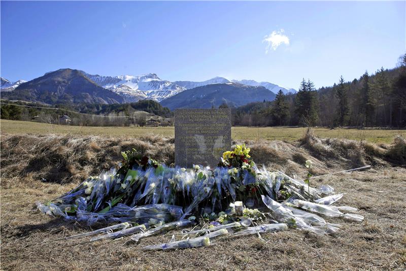 FILE FRANCE GERMANWINGS PLANE CRASH REPORT RELEASE