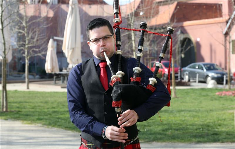 Pripreme za dolazak kraljevske obitelji na Gornji grad