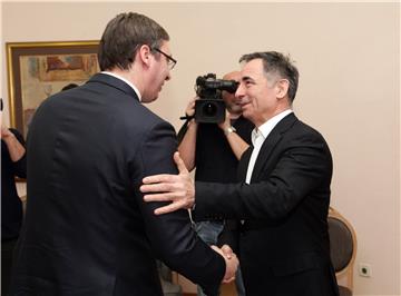 Vučić i Pupovac razgovarali o položaju Srba u Hrvatskoj