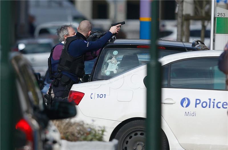 BELGIUM POLICE RAID SHOOTOUT