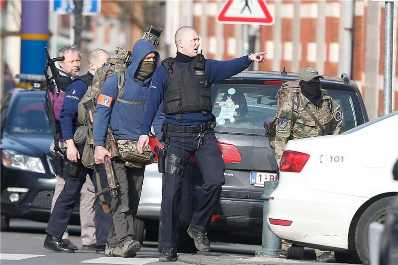 BELGIUM POLICE RAID SHOOTOUT