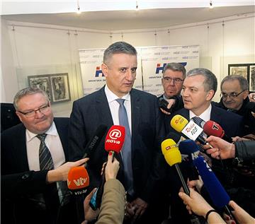 Karamarko o smjeni policijskih čelnika: Opravdana je sumnja da su bili stranački angažirani