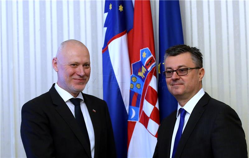 Premijer Orešković primio predsjednika slovenskog parlamenta Milana Brgleza