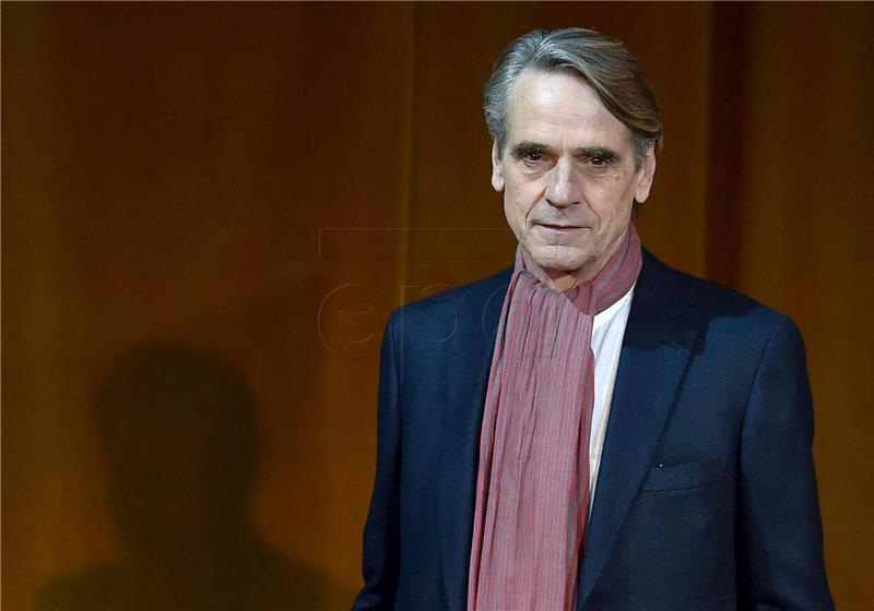 Jeremy Irons iskreno: Da mi se ponudi titula viteza odbio bih je