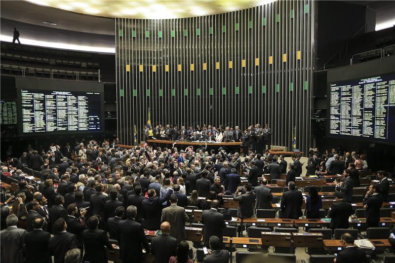 Brazilski donji dom započeo proces opoziva predsjednice Rousseff