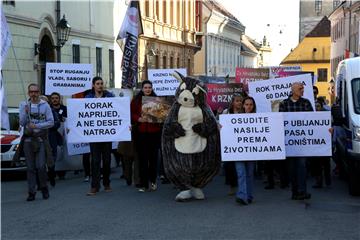 Prijatelji životinja organizirali  javno okupljanje "Korak naprijed, a ne deset natrag"