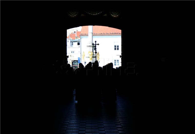 Kardinal Bozanić predvodio misu na nedjelju Muke Gospodnje - Cvjetnicu