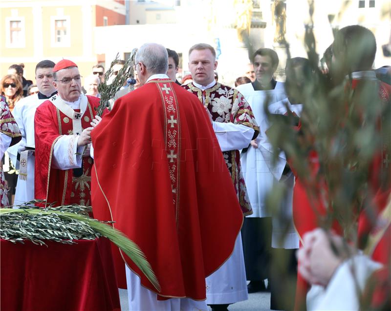 Kardinal Bozanić predvodio misu na nedjelju Muke Gospodnje - Cvjetnicu