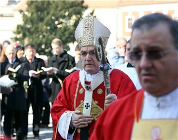 Kardinal Bozanić predvodio misu na nedjelju Muke Gospodnje - Cvjetnicu