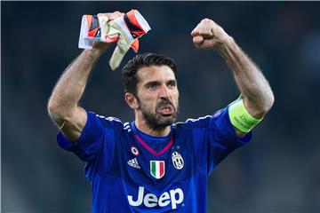 Buffon rekorder Serie A, Mazaropi i dalje nedodirljiv