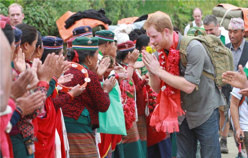 NEPAL BRITAIN ROYALTY