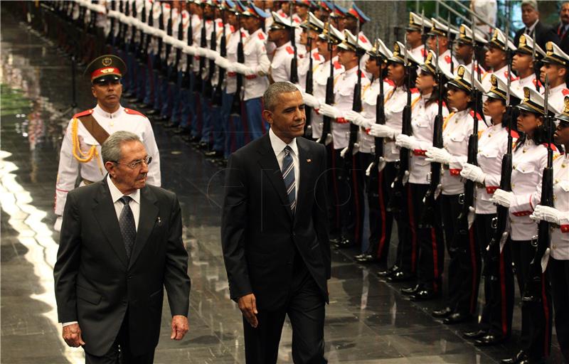 Raul Castro dočekao Obamu u Palači revolucije u Havani 