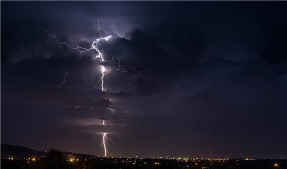 Svjetski meteorološki dan: svaka godina toplija, sušnija i vlažnija