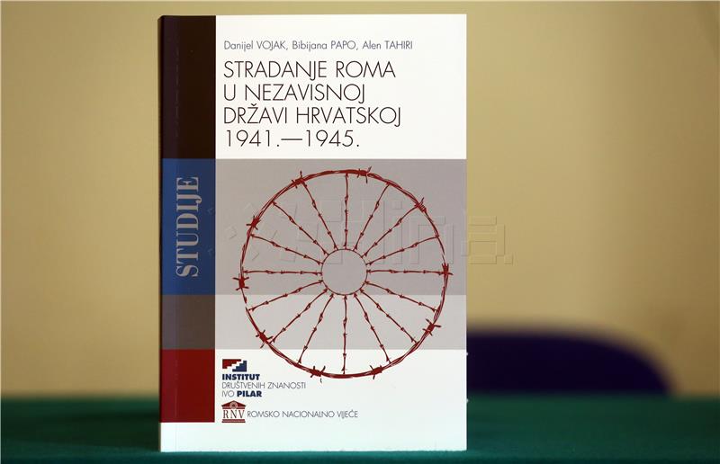 Predstavljena knjiga "Stradanje Roma u Nezavisnoj Državi Hrvatskoj 1941.-1945."