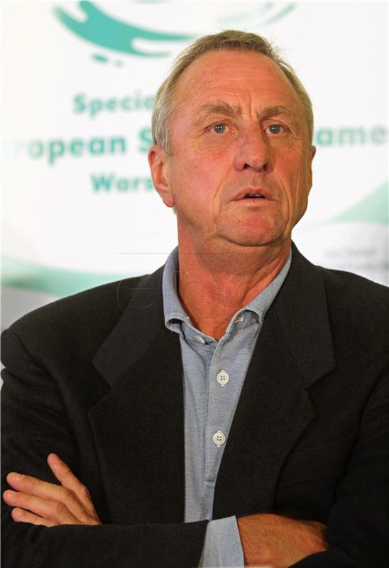 FILE POLAND SOCCER CRUYFF OBIT