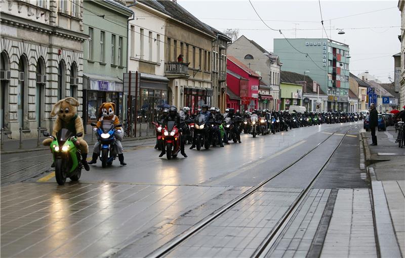 Osijek: Svečano otvoreno najveće uskrsno gnijezdo na svijetu