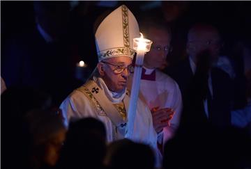 VATICAN POPE EASTER VIGIL