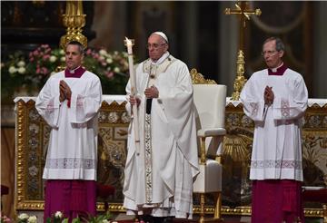 VATICAN POPE EASTER VIGIL