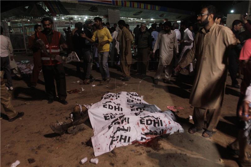 PAKISTAN SUICIDE BOMB BLAST