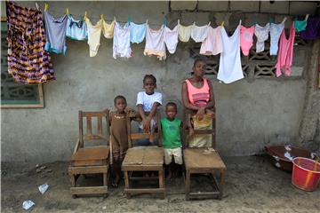 LIBERIA FEATURE PACKAGE EBOLA FAMILY PORTRAITS