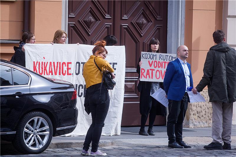 Tiskovna konferencija Centra za mirovne studije