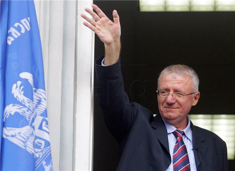 FILE NETHERLANDS SERBIA TRIALS SESELJ