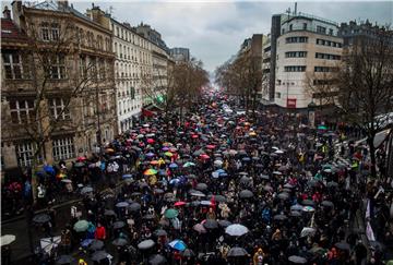 FRANCE DEMONSTRATION