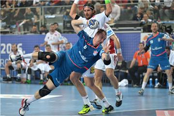 SEHA: Veszprem do finala na sedmerce