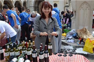 U Dubrovniku održana 'Festa od kamenica'