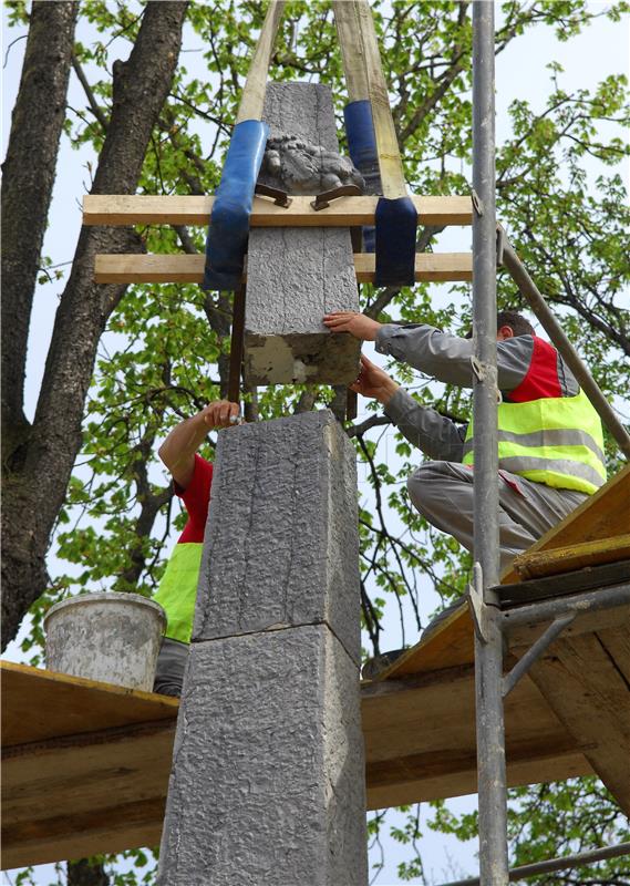 Karlovac: Miljokaz nakon restauracije vraćen na početak Jozefinske ceste