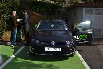 U Opatiji HEP-ova punionica za električne automobile