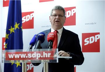 SDP: Mirando Mrsić održao konferenciju za medije