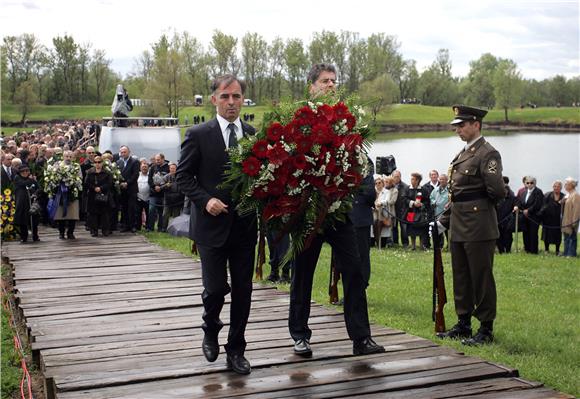 National Council of Serbs: SNV doesn't respect dignity of Jasenovac victims