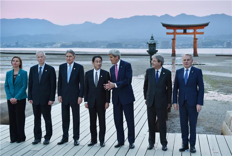 JAPAN DIPLOMACY G-7 MEETING