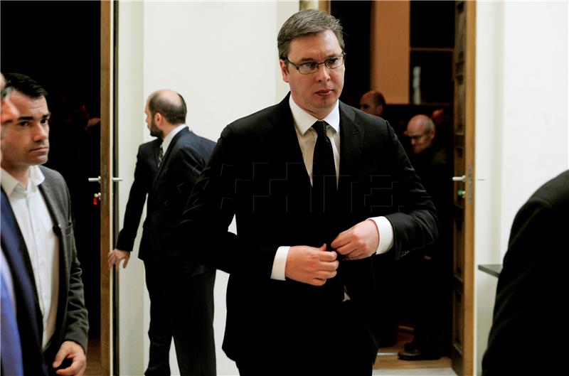 Vučić od Hrvatske očekuje još spoticanja na europskom putu