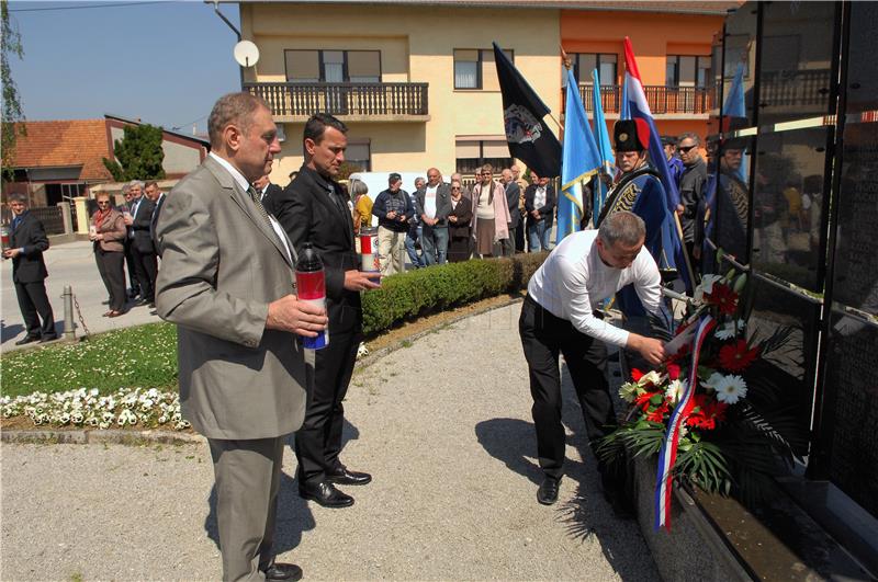 U Vojniću i Karlovcu sjećanje na logoraše   