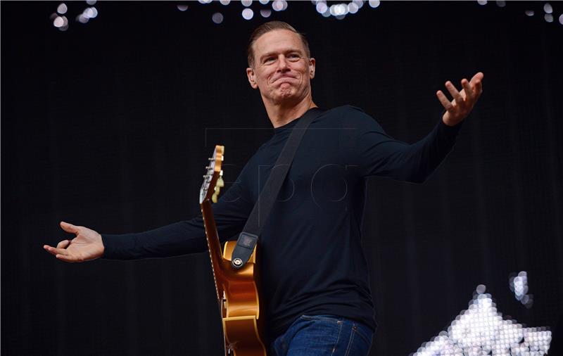 Bryan Adams otkazao koncert u Mississippiju zbog diskriminacije istospolnih parova 