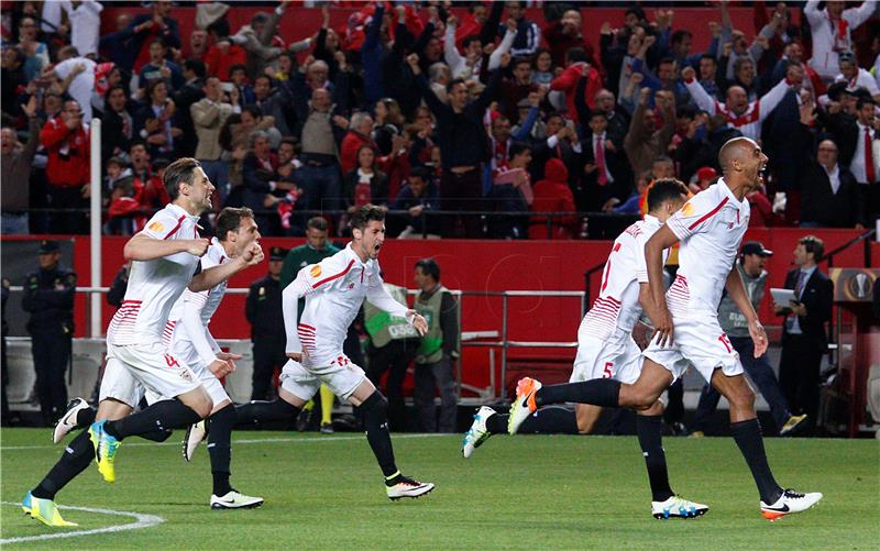 EL - Sevilla izborila polufinale