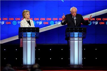 USA NEW YORK DEMOCRATIC DEBATE