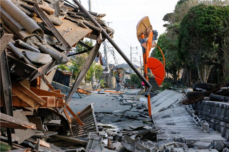 JAPAN EARTHQUAKE