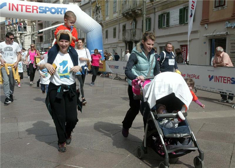 Rijeka: Jubilarno 20. izdanje sportsko-rekreativne priredbe "Homo si teć"