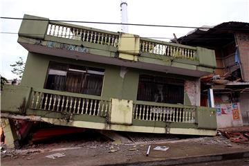 ECUADOR EARTHQUAKE