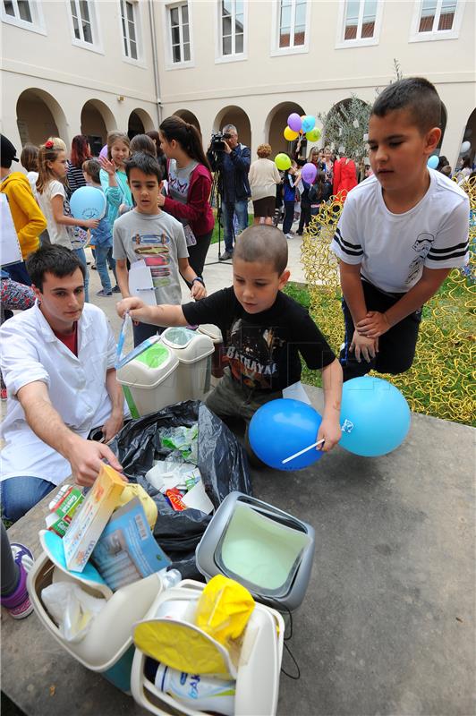 Otvoren 14. Festival znanosti na temu "Znanost i umjetnost"