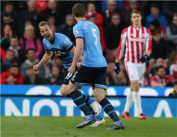 Engleska: Stoke - Tottenham 0-4