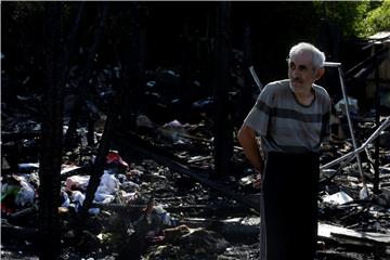 Obilazak zgarišta i zbrinjavanje obitelji Rama kojoj je izgorila baraka u naselju Kozari putevi