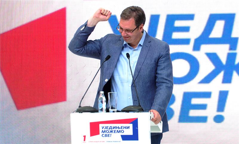 U Srbiji u nedjelju izvanredni parlamentarni izbori, Vučić neosporni favorit